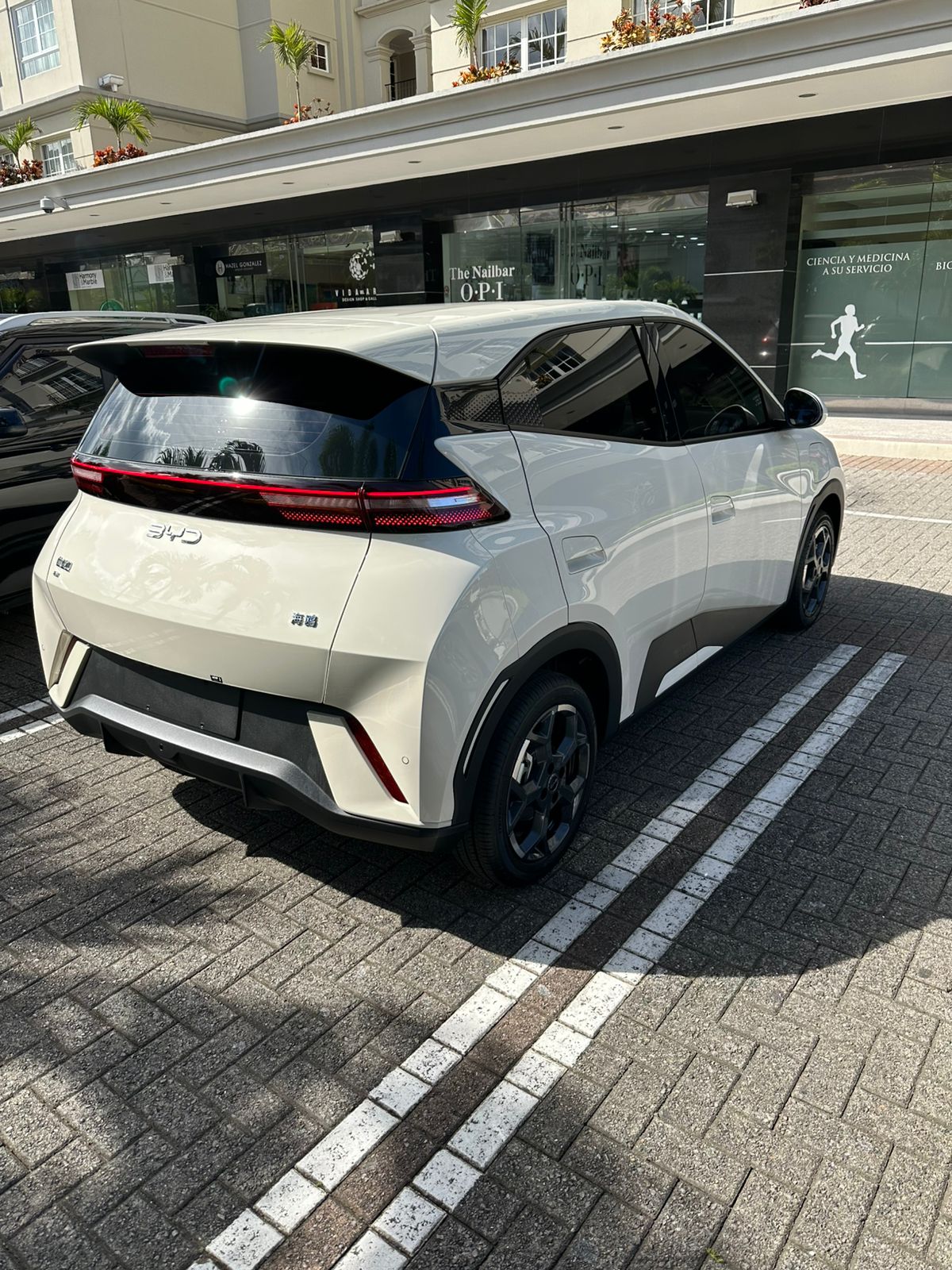 BYD Tang EV thumbnail 4